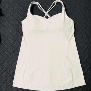 Lululemon tank